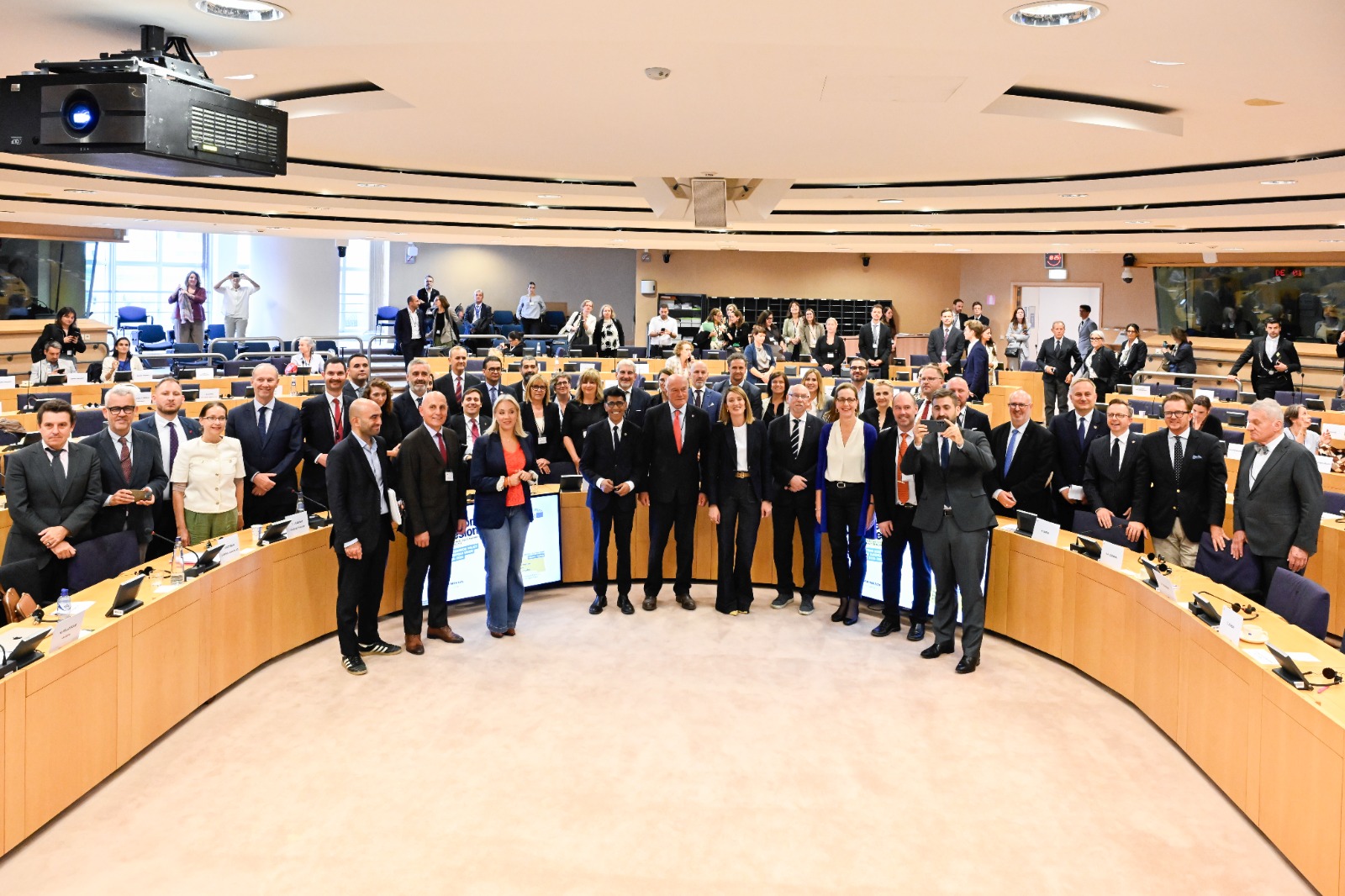 Politica di coesione e bilancio europeo: a Bruxelles il confronto tra Regioni ed Eurodeputati