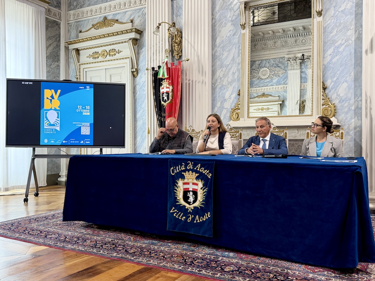 Riverberi apre alle scuole di Aosta un confronto sul futuro dell’Europa
