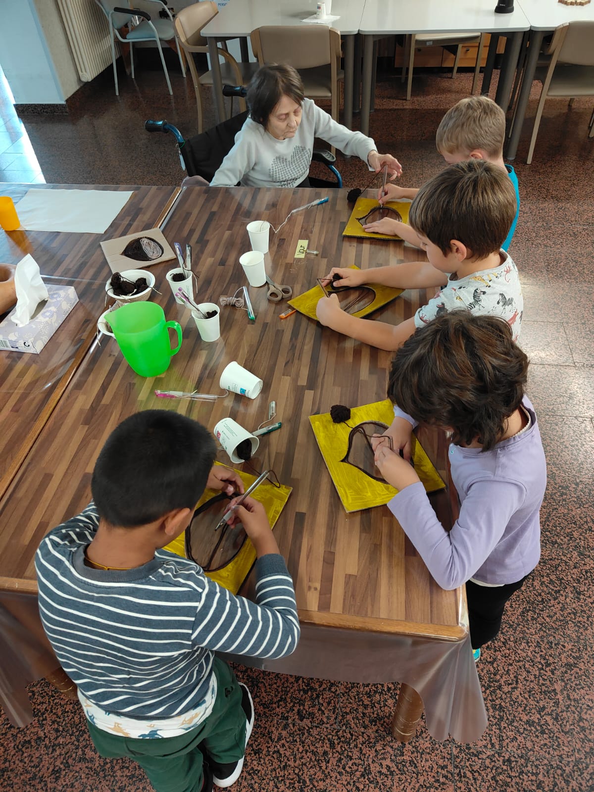 “Avrò cura di te”: l’Unité Mont-Rose avvicina bambini e anziani in uno scambio intergenerazionale