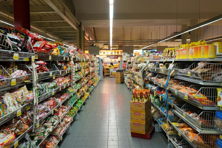 Coronavirus. Il Comune di Milano eroga buoni per le spese alimentari. Modulo richieste online