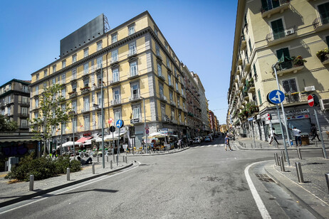 Grave incidente a Napoli: indagini in corso per chiarire responsabilità e garantire giustizia