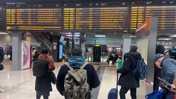 Disagi e ritardi sulla tratta ferroviaria Torino-Milano: azioni legali in vista