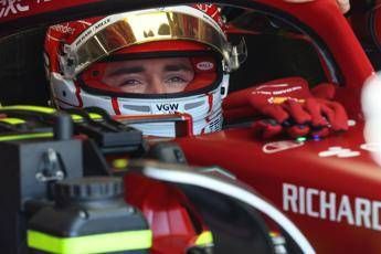 Leclerc, rabbia con muretto Ferrari: “Macchina inguidabile, mi dovete ascoltare”