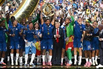 Trump alla premiazione del Mondiale per Club, il figlio: “Per loro era un onore”