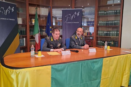 45e18a947bebebe18039476e00dde201