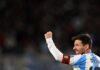 Messi saluta l’Argentina: un addio tra lacrime e speranza.