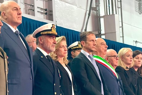 00139789710f3b8447787d481bd23ebc