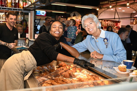 0037922a88930073cec5437e5f00ba26