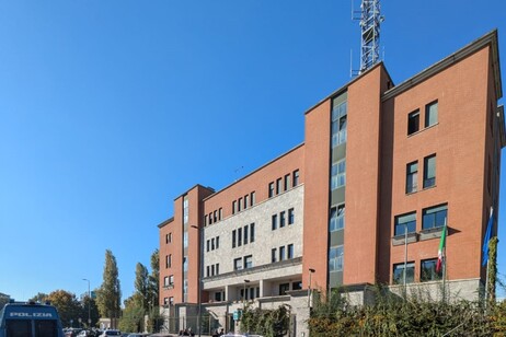 197f53722e7a25b517185a1d8b2aa9f1