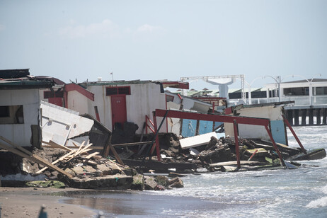 2486493d8eb5bb7b12649737e6e24132