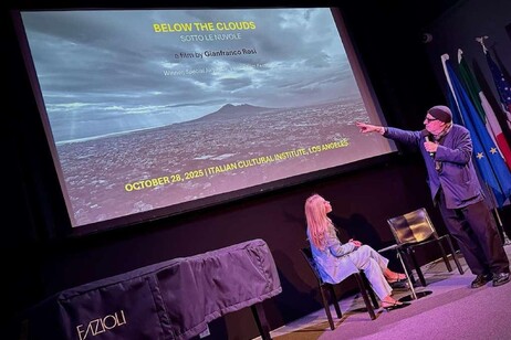 26e7e4b5136e86540d15fe7954b9dfbf