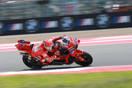 334d284b925a7ae66a7fa8ad847aff79