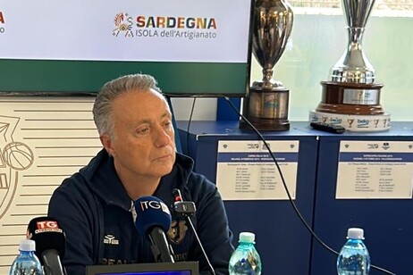 5502b77b19ad8124f067f1b154fc38a1