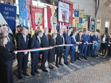 5bf2dd063e7c03c6a505d7c50fb24937