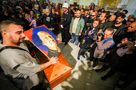 5cd88b7982089d4f7f44aed856328b21