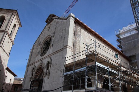 60936963b2cfa4968bc30f048ecd2175