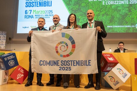 69deaa958bf1d9a033243263da1708b7