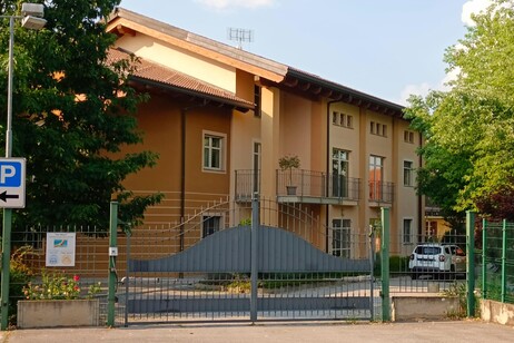 858fffb0f0c20e8c0d499845b10ee8a9