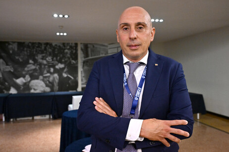 9b4e9d1adeccbf1de9d07fb80e170677