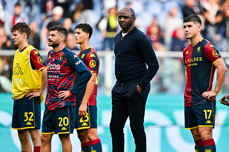 af5f71d9f3cc420fd260a818139f60ce