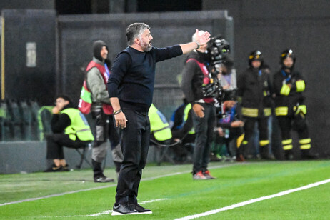 b591e98deb1092735f9b67ad0506d862