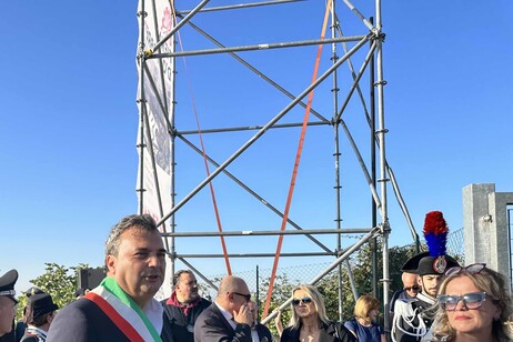 bc20c1bd692026690e5d2a77586b40d3