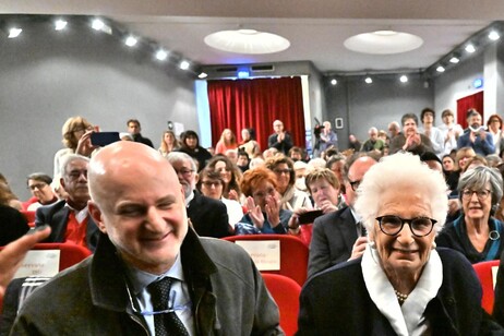 c1ea160842200aa0fd570b4d207c07fe