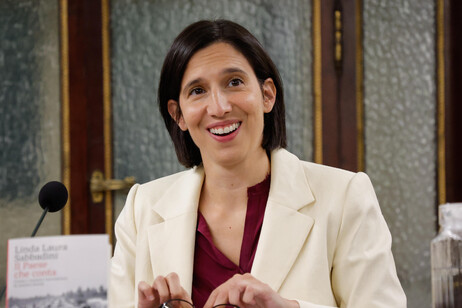 c56f73465ef85f215fe7132688694a54