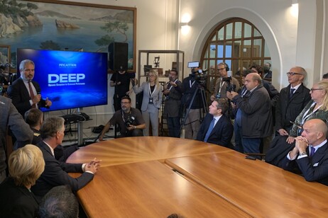 e7dbc25ed19c1ee35411c2b4e05dc71e