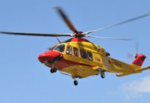 Anziano precipita da un albero: soccorso in elicottero a Casalborgone