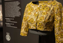 Warhol e il Tessuto: Un’Esplorazione Inedita a Biella