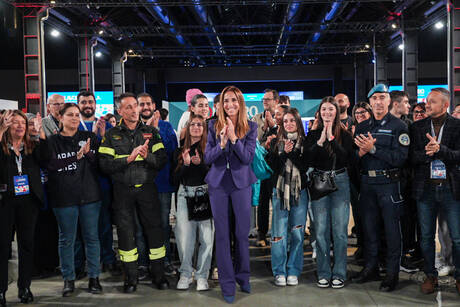 5a785fc333a927e496543ce2c0c5ce54