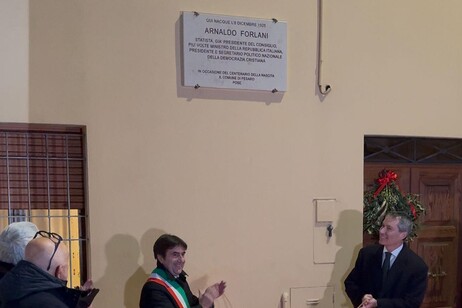 8769eb25dffa0d6f09e28deee06798d8