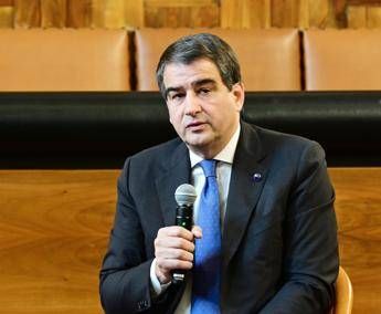 Imprese, Fitto: “Operatori registri imprese fondamentali per diritto e legalità mercato”